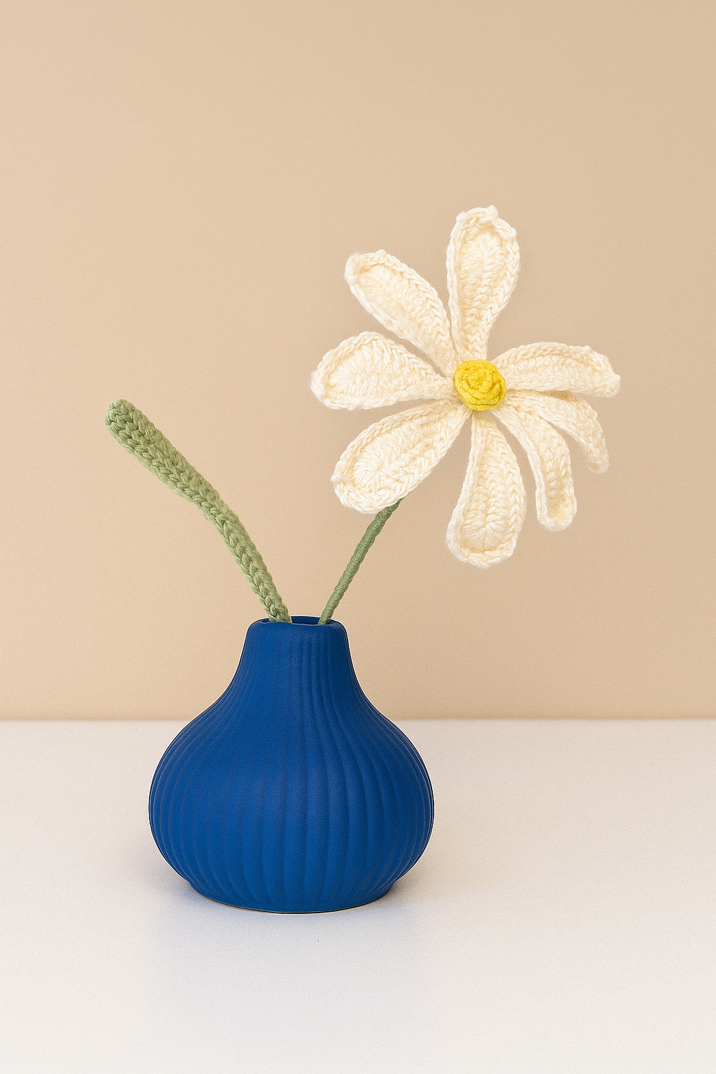 Noor-e-Naaz Vase set
