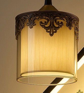 Classic gold pendant Light