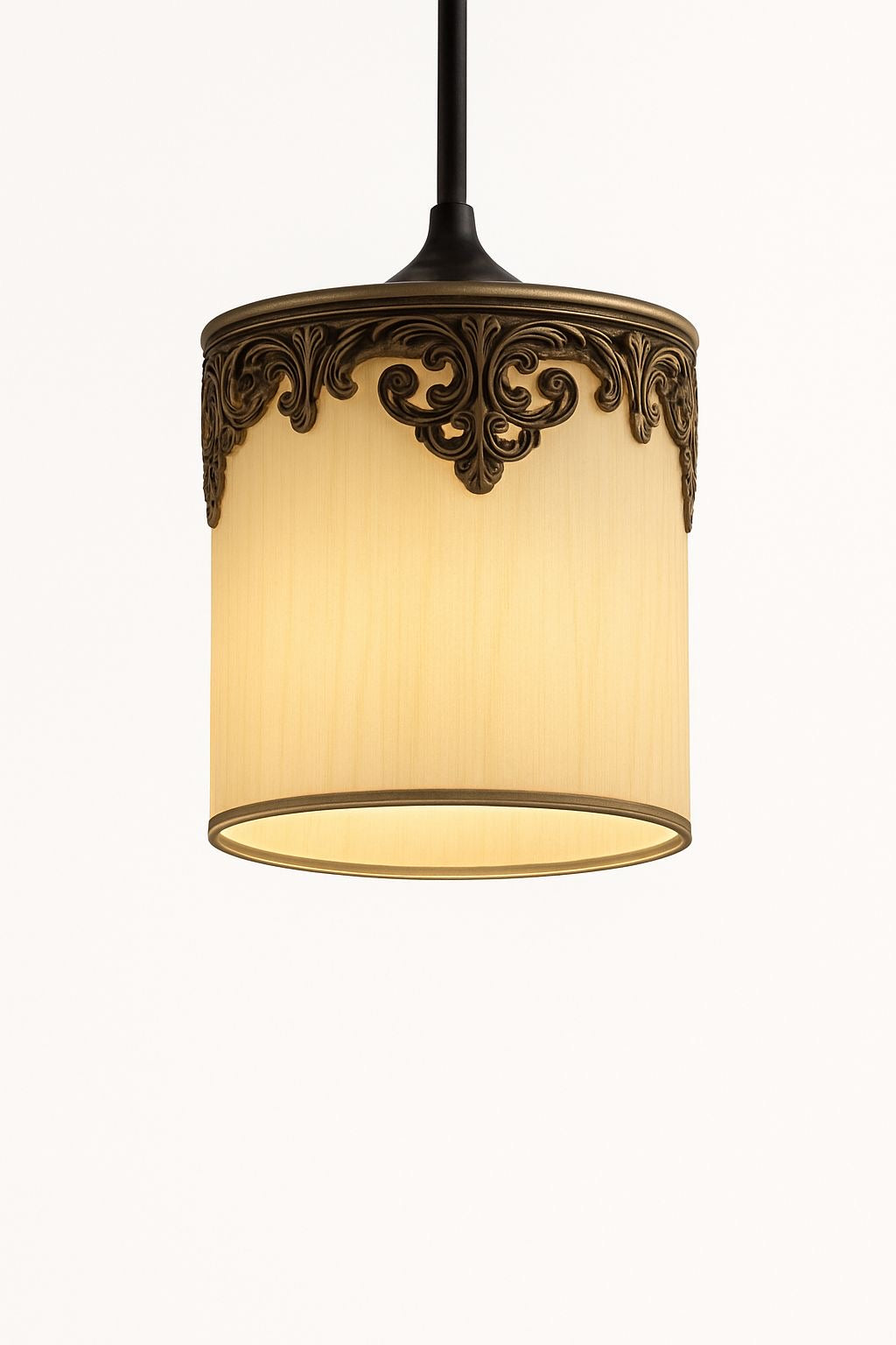 Classic gold pendant Light